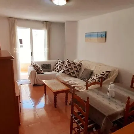 Cozy @ 3br Near Promenade!